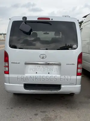 Toyota HiAce 2010 Grey