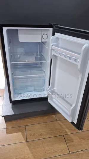 Nasco 76ltrs Table Top Refrigerator