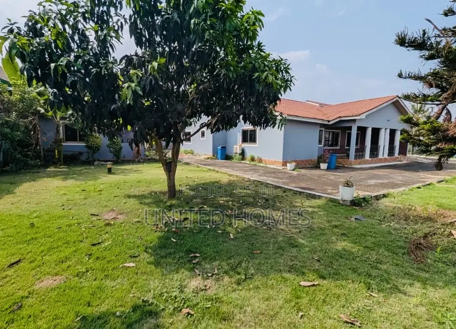 9bdrm House in Tantra Hills for sale