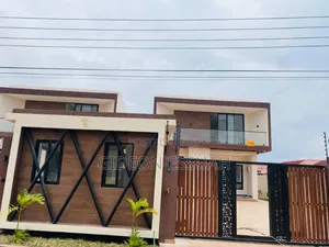 4bdrm Duplex in Oyarifa Crossing for sale