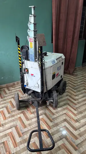 Tower Light With Generator