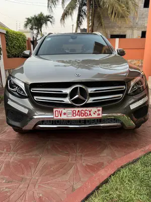 Mercedes-Benz GLC-Class 2019 Gold