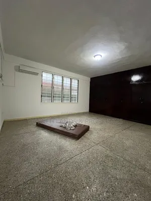 5bdrm House in Airport Residential Area for rent
