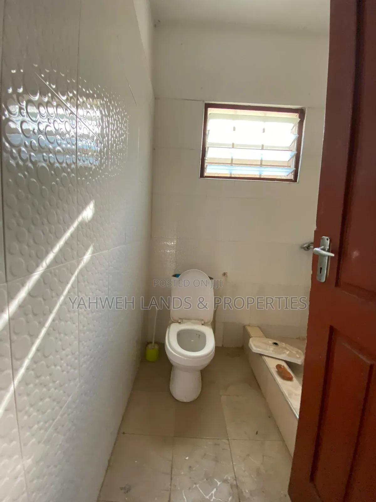 2bdrm House in Spintex for rent
