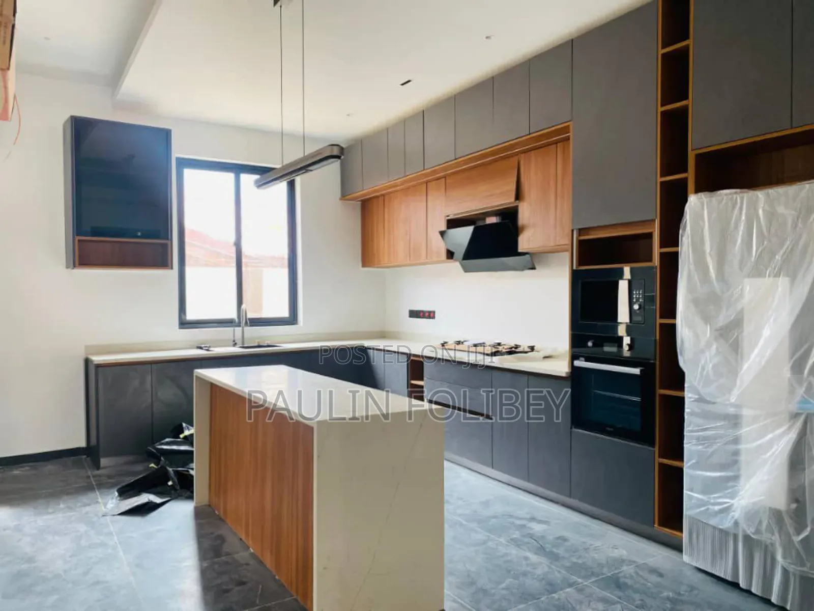 5bdrm Duplex in Dg Property, Oyarifa for sale
