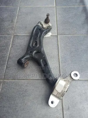 CRV Lower Arm 2023,2024,2025