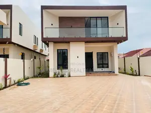 5bdrm Duplex in Oyarifa Crossing for sale