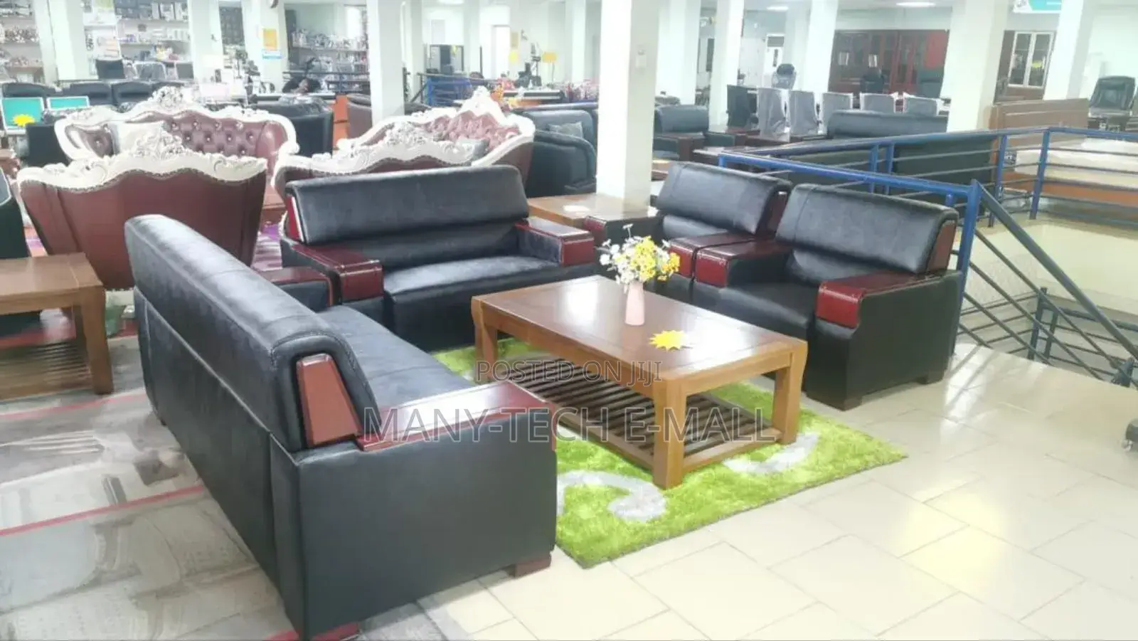 Luxurious K15800sm Sofa Set.