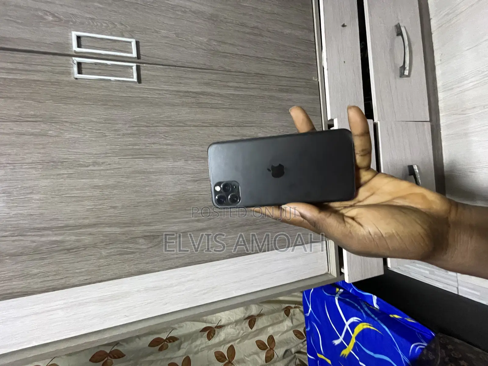 Apple iPhone 11 Pro Max 64 GB Black in Ofankor Mobile Phones, Elvis
