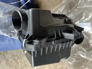 Honda Civic. 2006-2010 Air Cleaner Box