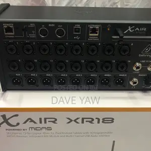 Behringer Xr18