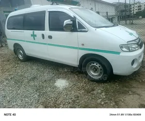 Hyundai Starex 2010 White