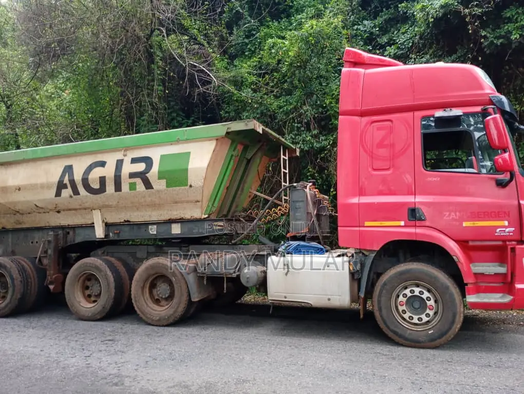Daf Cf 85 in Good Condition Solid Engine