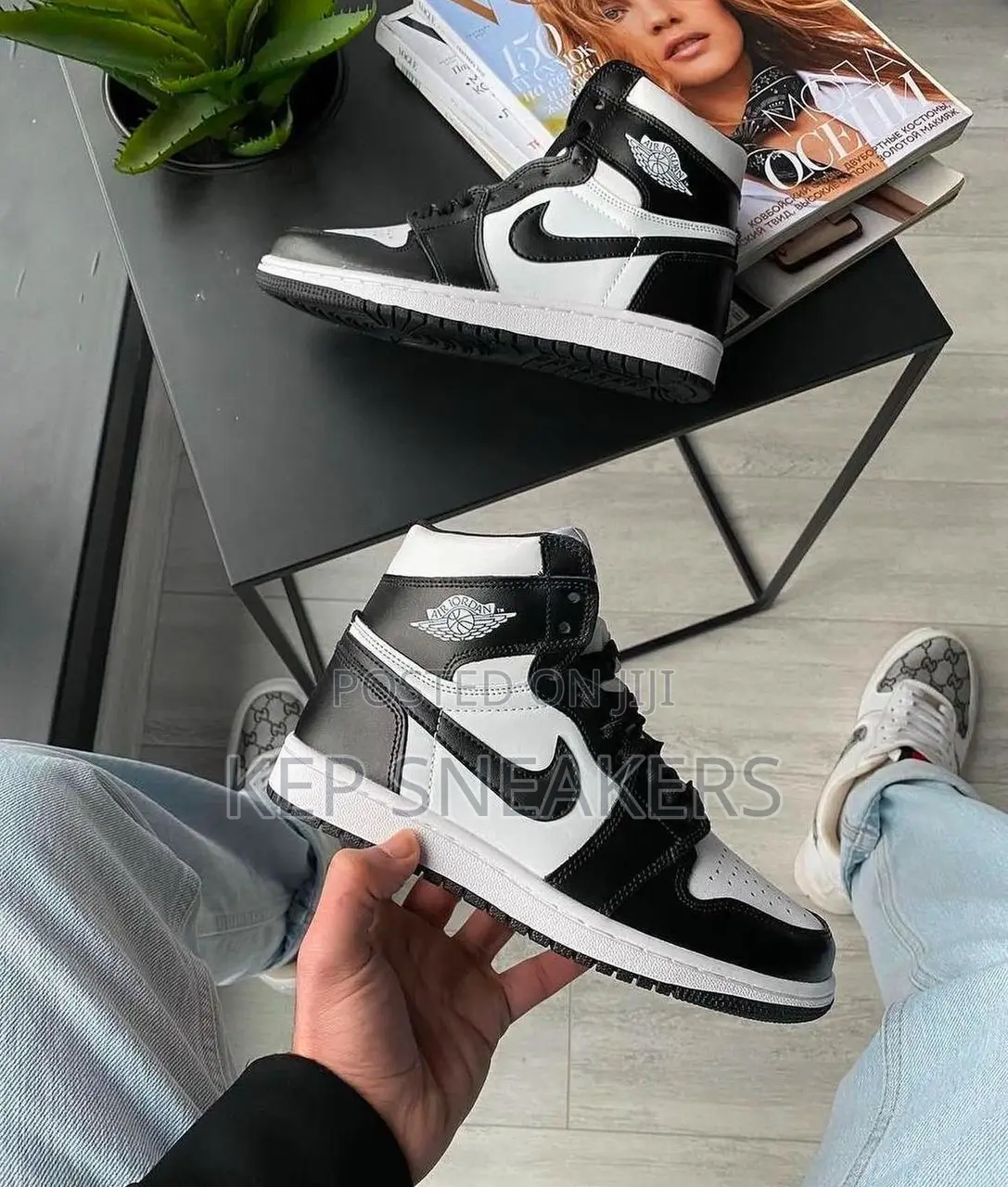 Jordan Air Jordan 1 Mid "Panda"