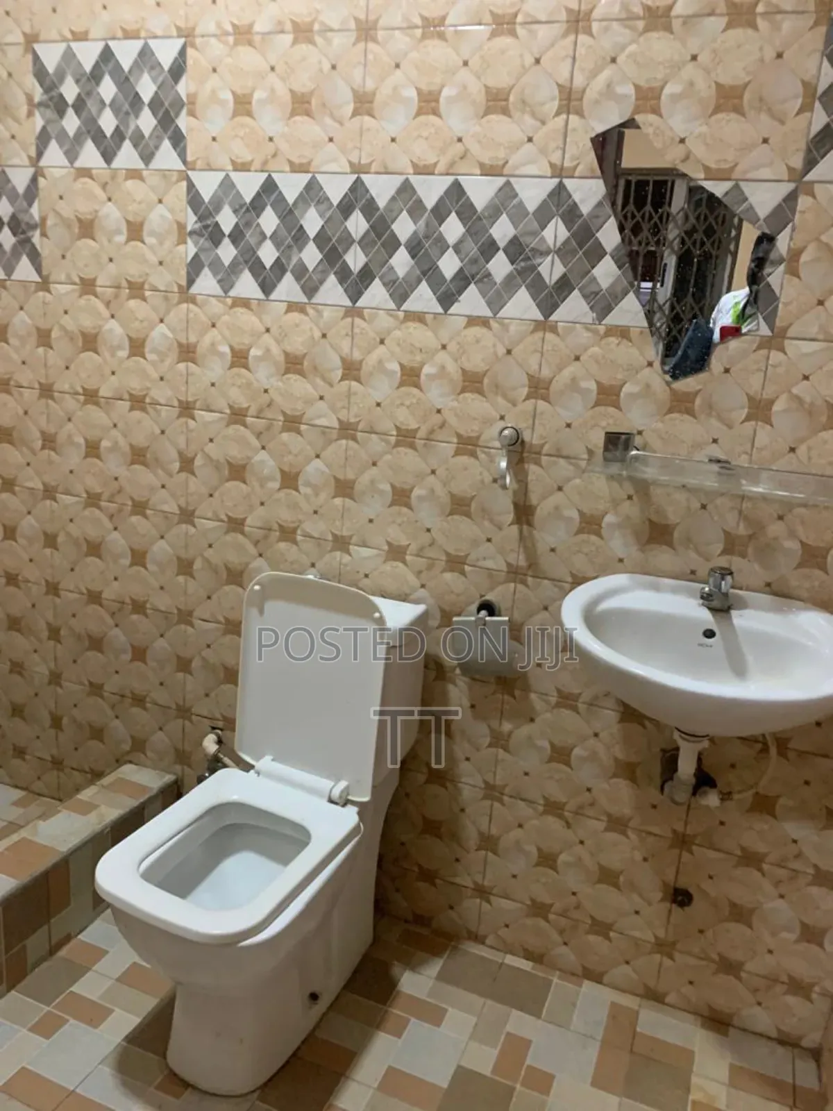 1bdrm Apartment in Teshie Cold Store for rent