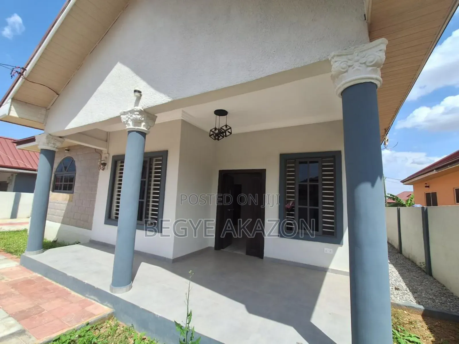 3bdrm House in Oyarifa Mountain Top for sale