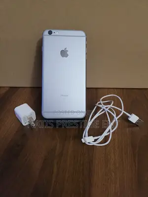 Apple iPhone 6s 64 GB Silver