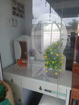 Vernment Mirror