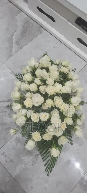 Natural White Flower Wreath