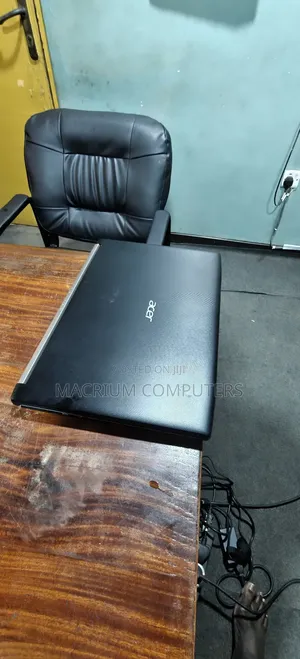 Laptop Acer Aspire A517 51G 6GB Intel Core i3 HDD 512GB