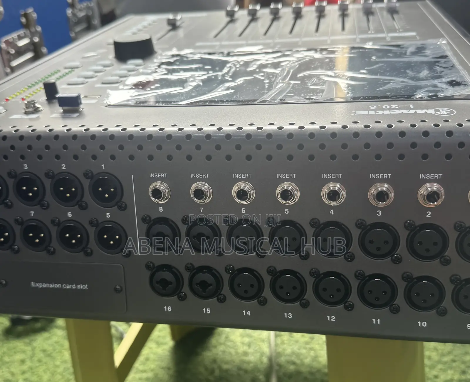 Mackie Digital Mixer Console 16 Channel