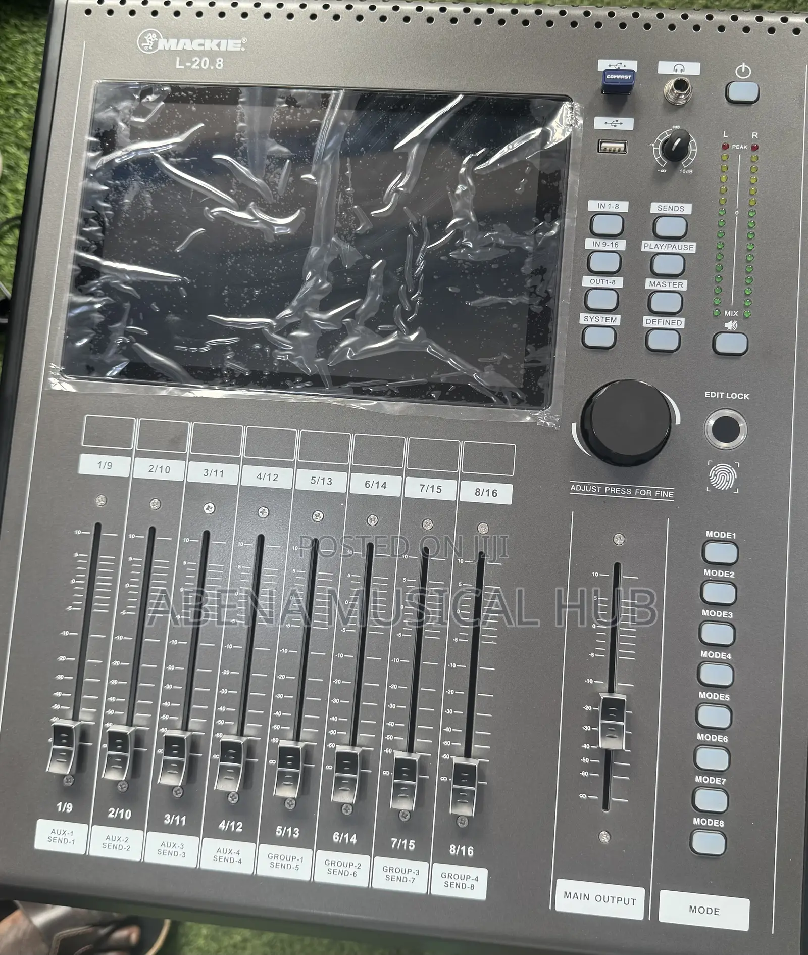 Mackie Digital Mixer Console 16 Channel