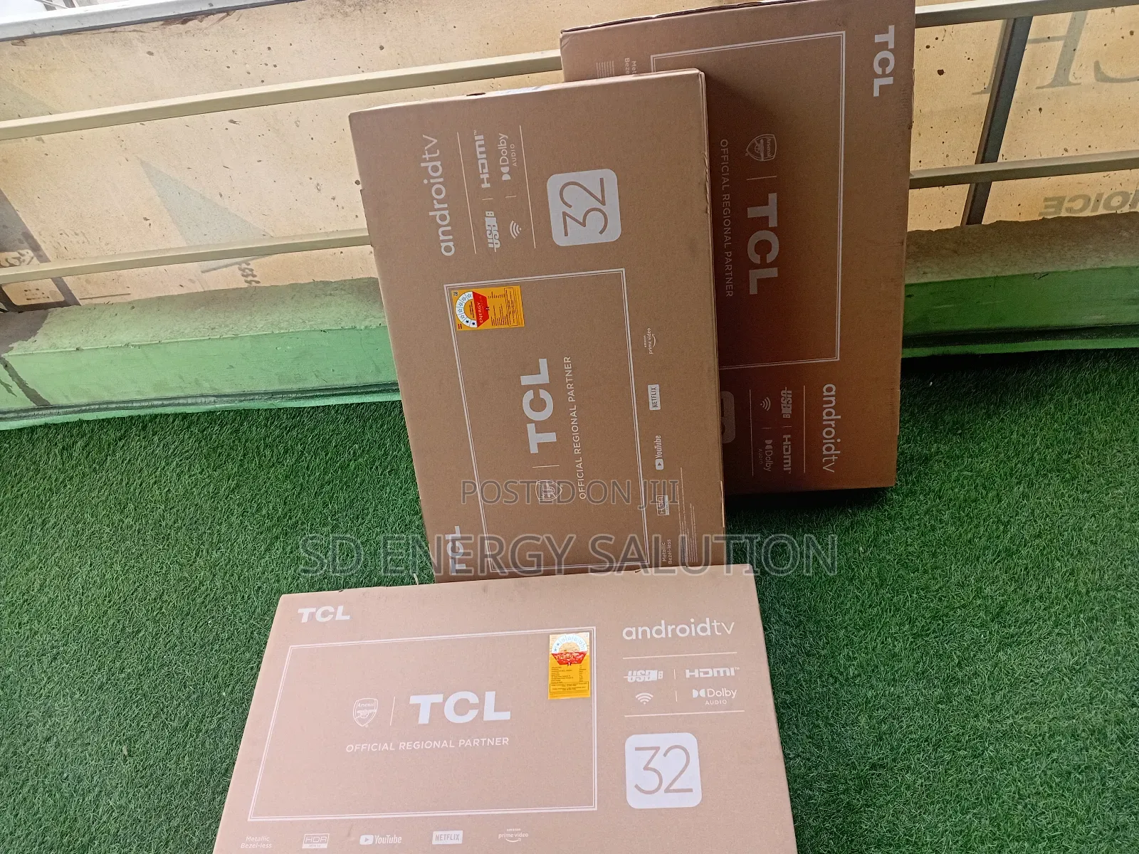 TCL Smart 32inches Tv Vital
