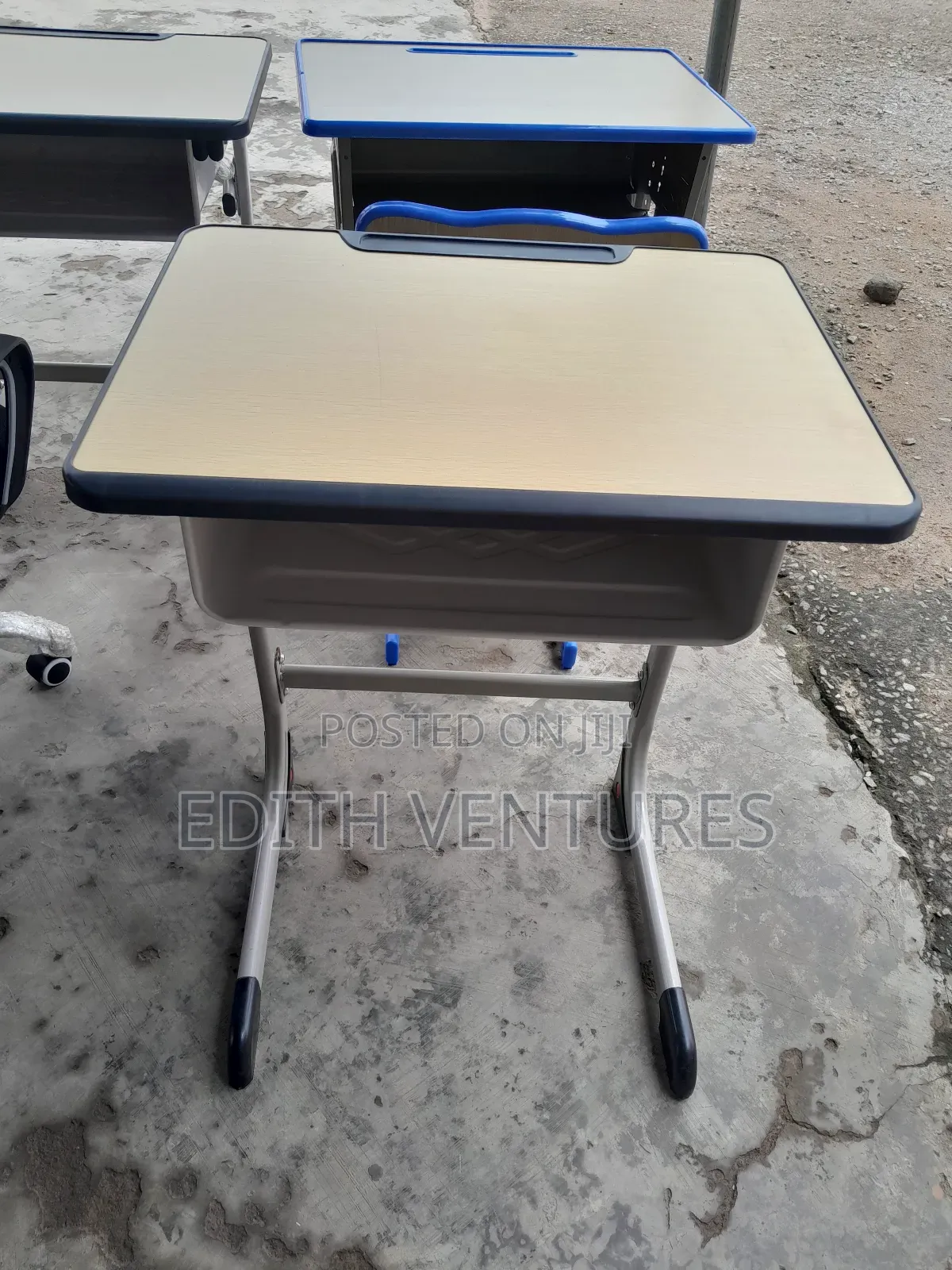 Haft Study Desk