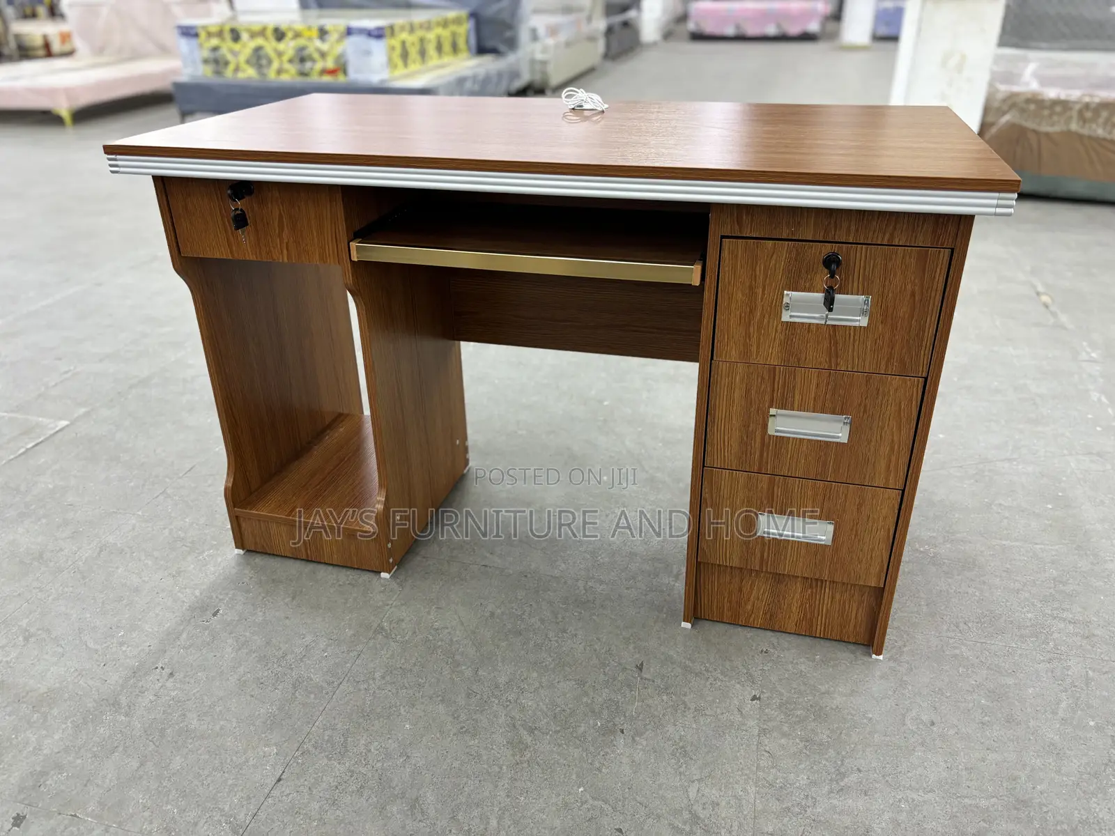 Office Table(1.2m)