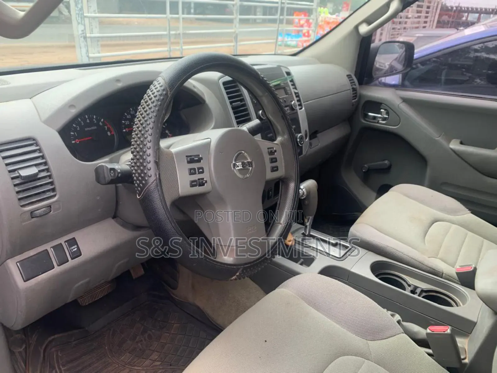 Nissan Frontier 2015 Blue