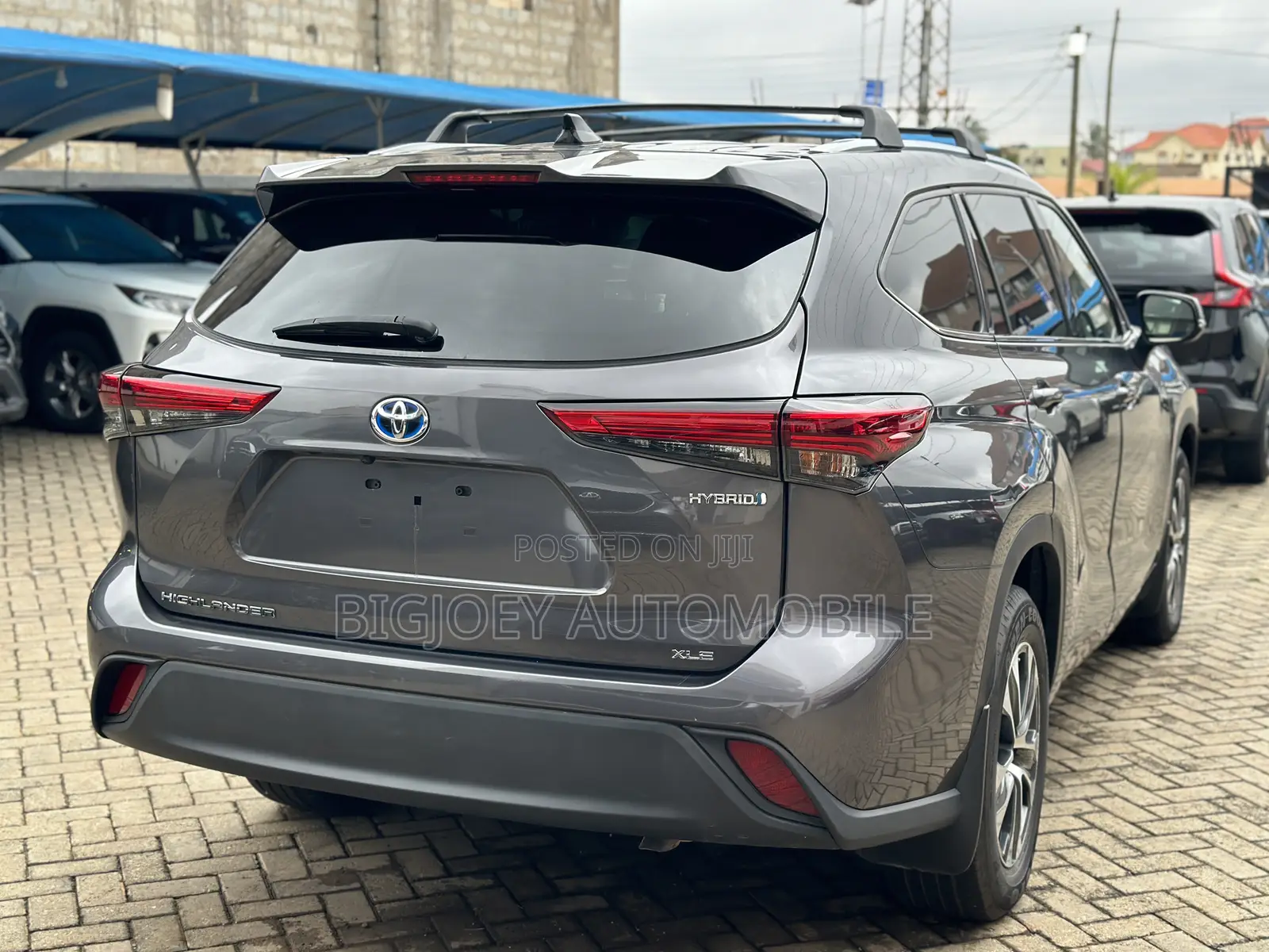 Toyota Highlander XLE 2022 Gray