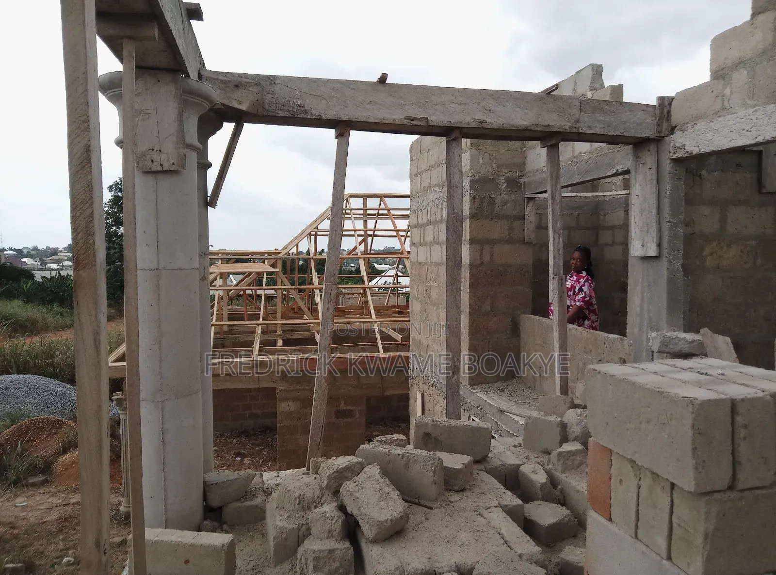 6bdrm House in 6 Bedrooms House For, Kumasi Metropolitan for sale