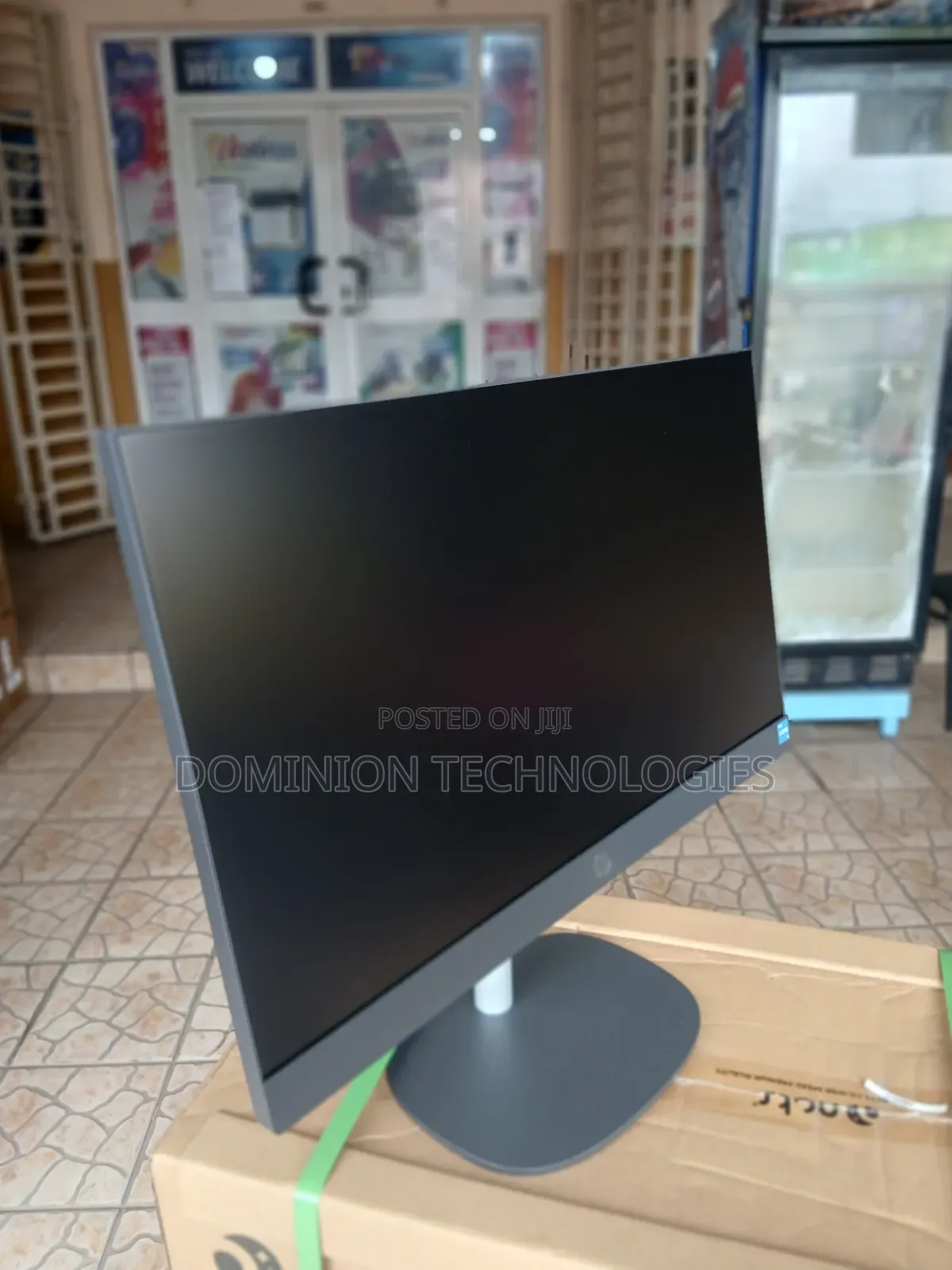 New HP ProOne 240 G10 All-in-One 8GB Intel Core I3 SSD 512GB