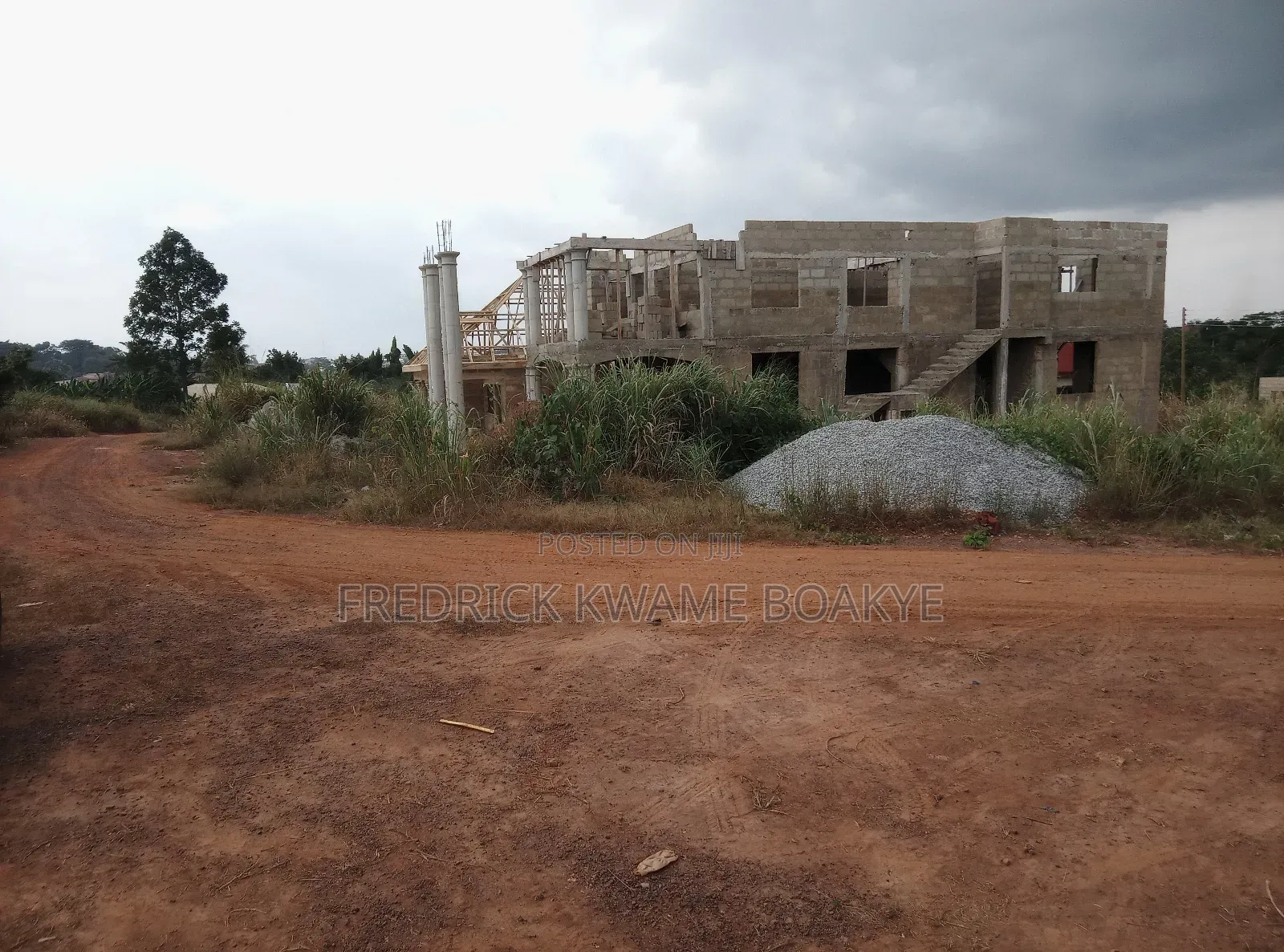 6bdrm House in 6 Bedrooms House For, Kumasi Metropolitan for sale