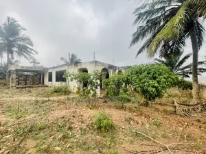 4bdrm House in Franjie Realty, Weija for sale