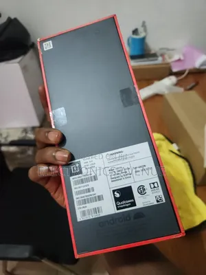 New OnePlus 9 128 GB Black