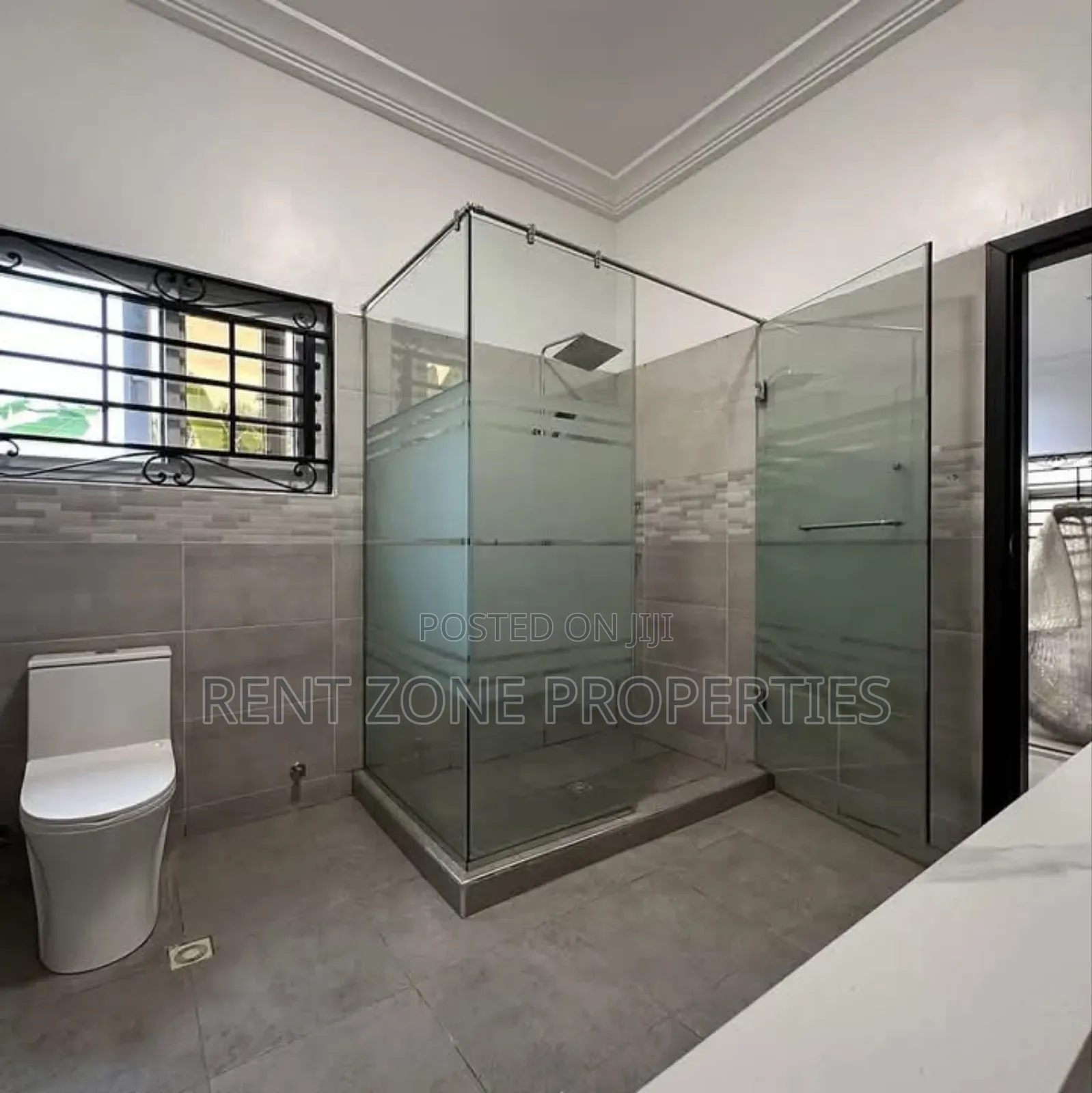 4bdrm Mansion in Rent Zone Properties, East Legon for sale