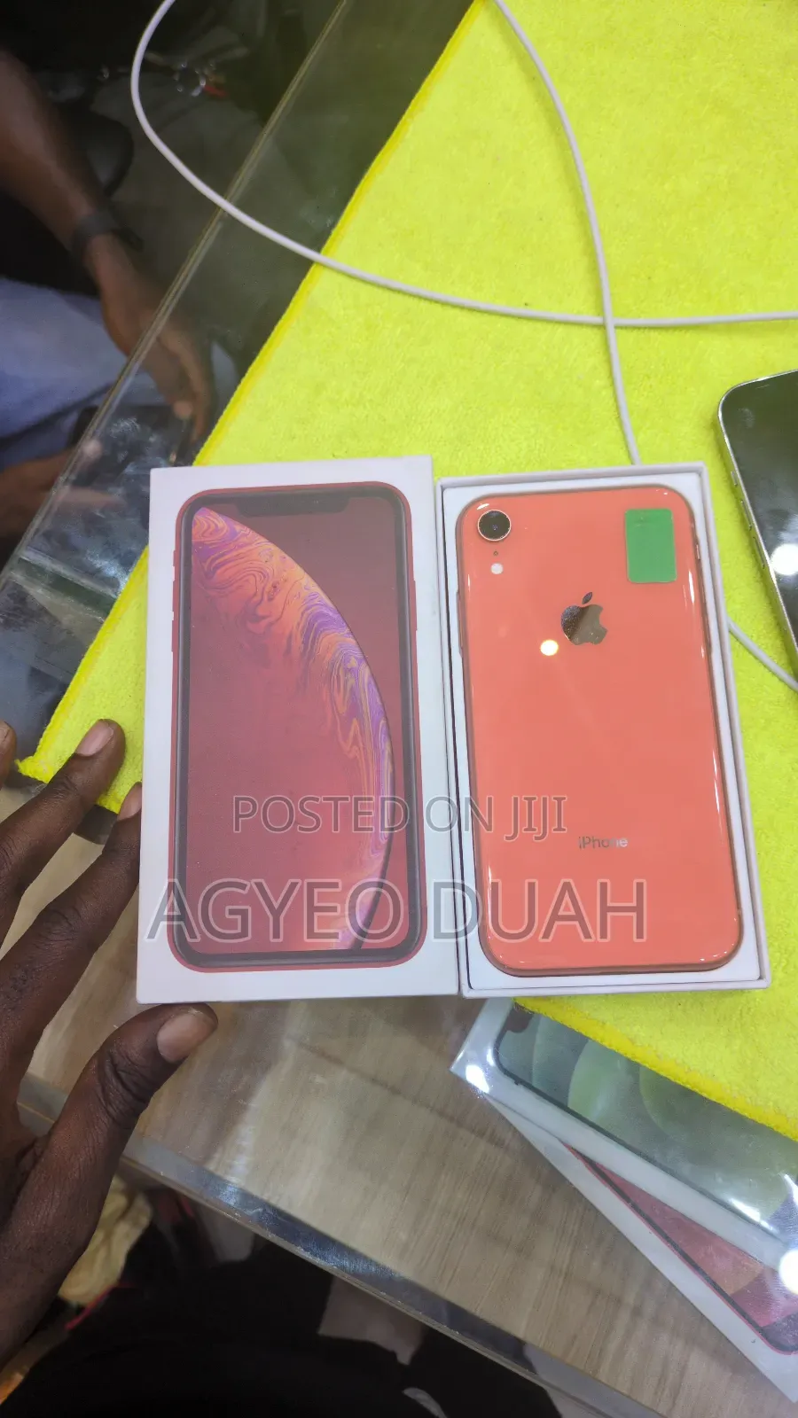 New Apple iPhone XR 128 GB Orange