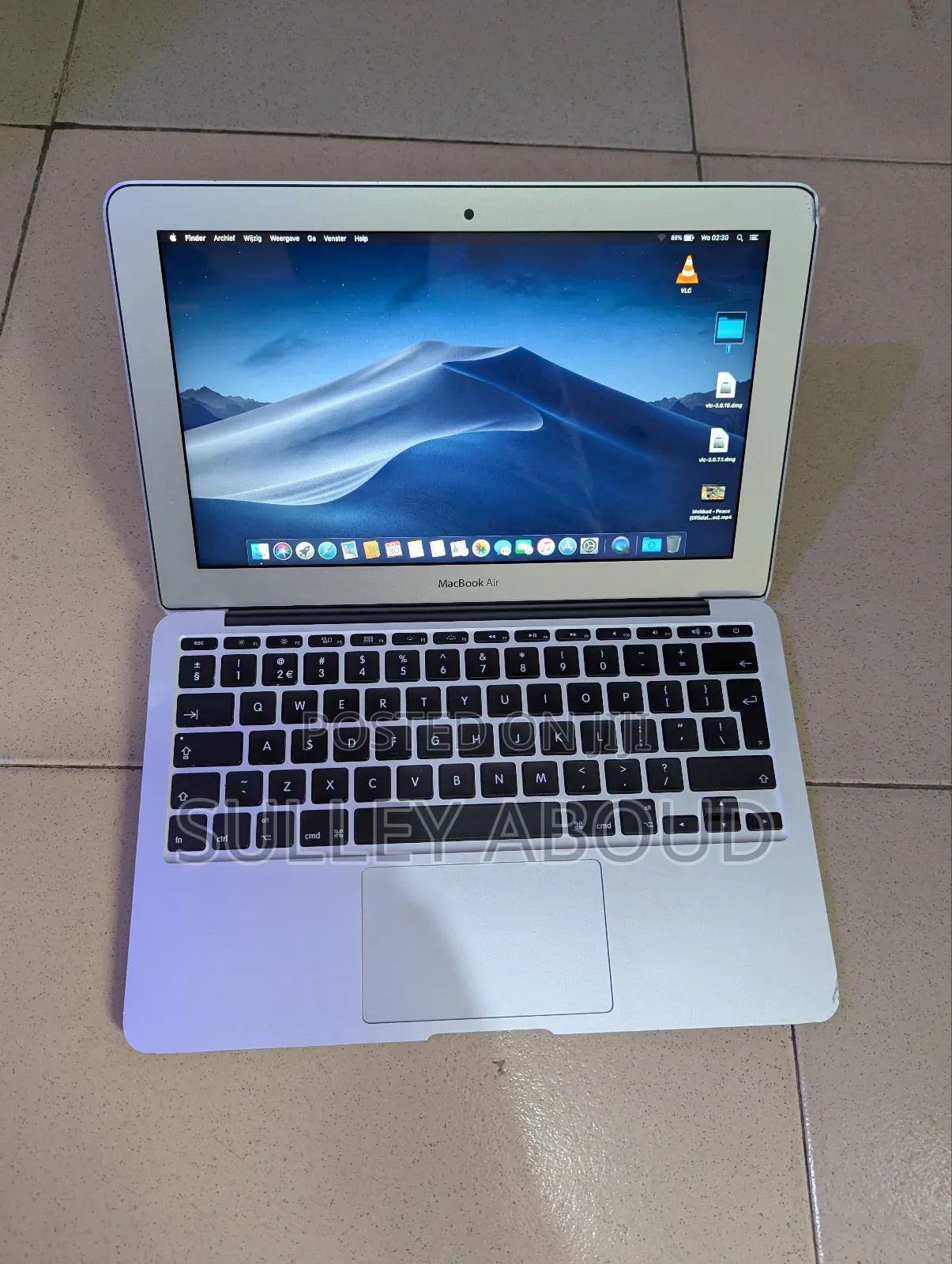Laptop Apple MacBook Air 4GB Intel Core I5 SSD 128GB
