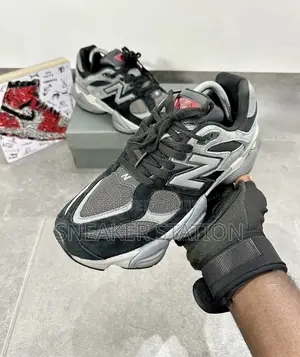 New Balance 9060 Sneaker