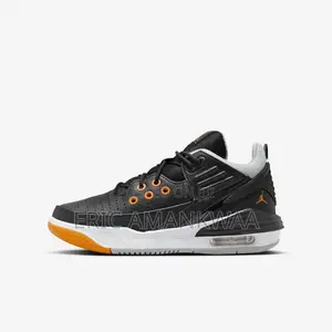 Jordan Max Aura 5 Sneakers (Size-40)