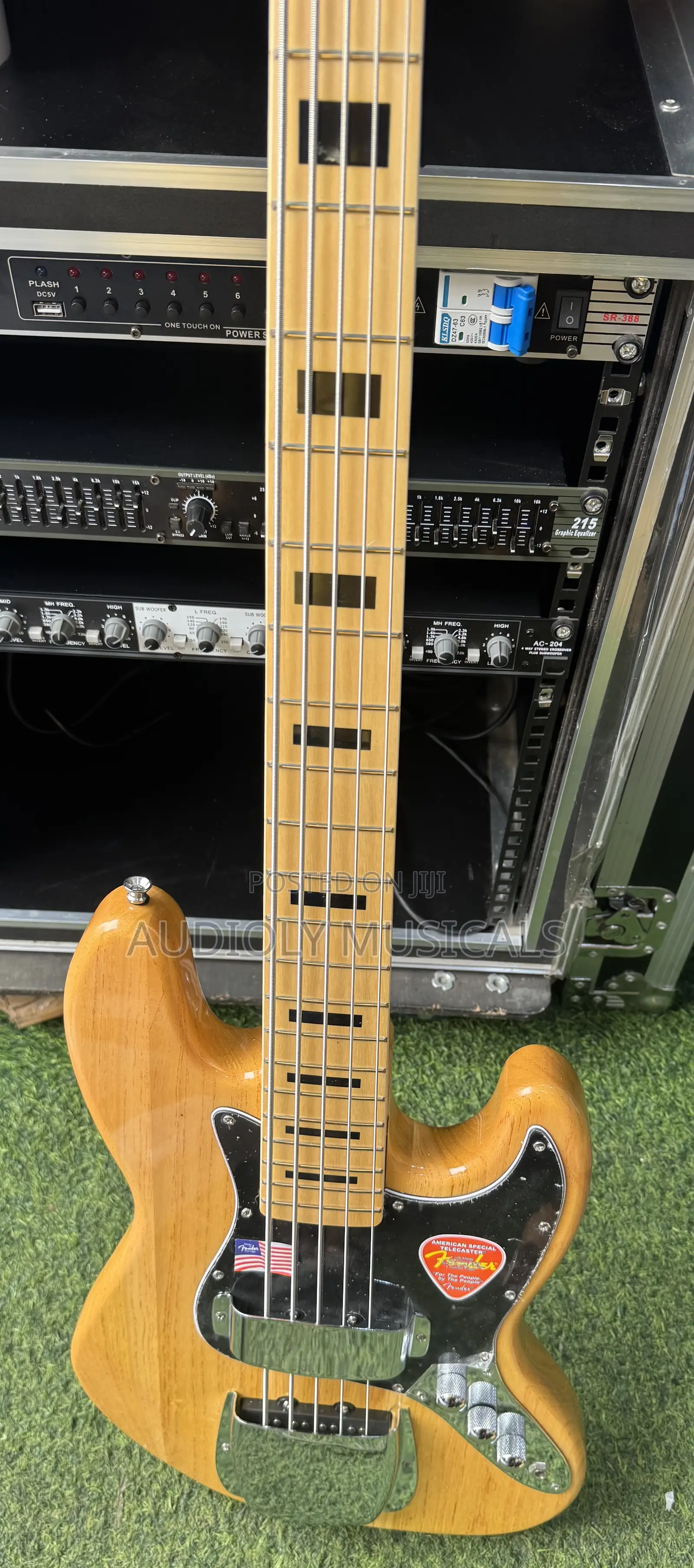Fender Jazz Passive Bass Guitar Classic