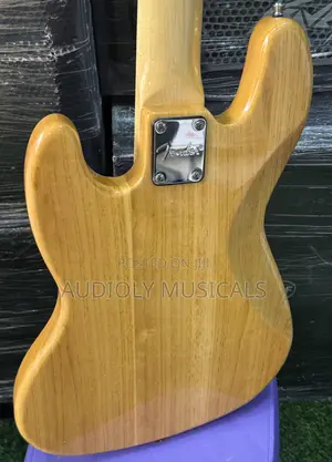 Fender Jazz Passive Bass Guitar Classic