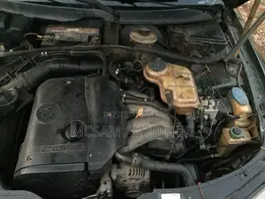 Volkswagen Passat 1.8 1997 Green