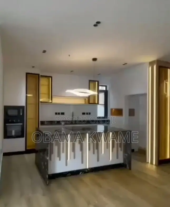 Furnished 5bdrm Mansion in Gringo Lynks Premium, American House