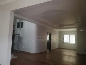 4bdrm House in Estate, Takoradi for sale