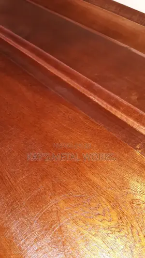 Woody Spraying. (Furnitures)