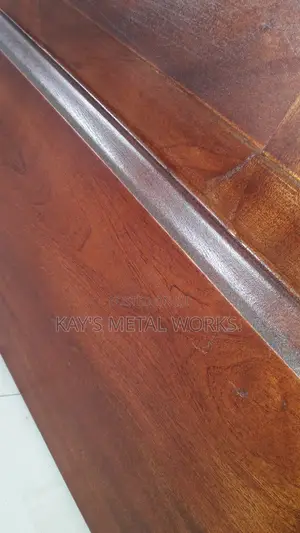 Woody Spraying. (Furnitures)