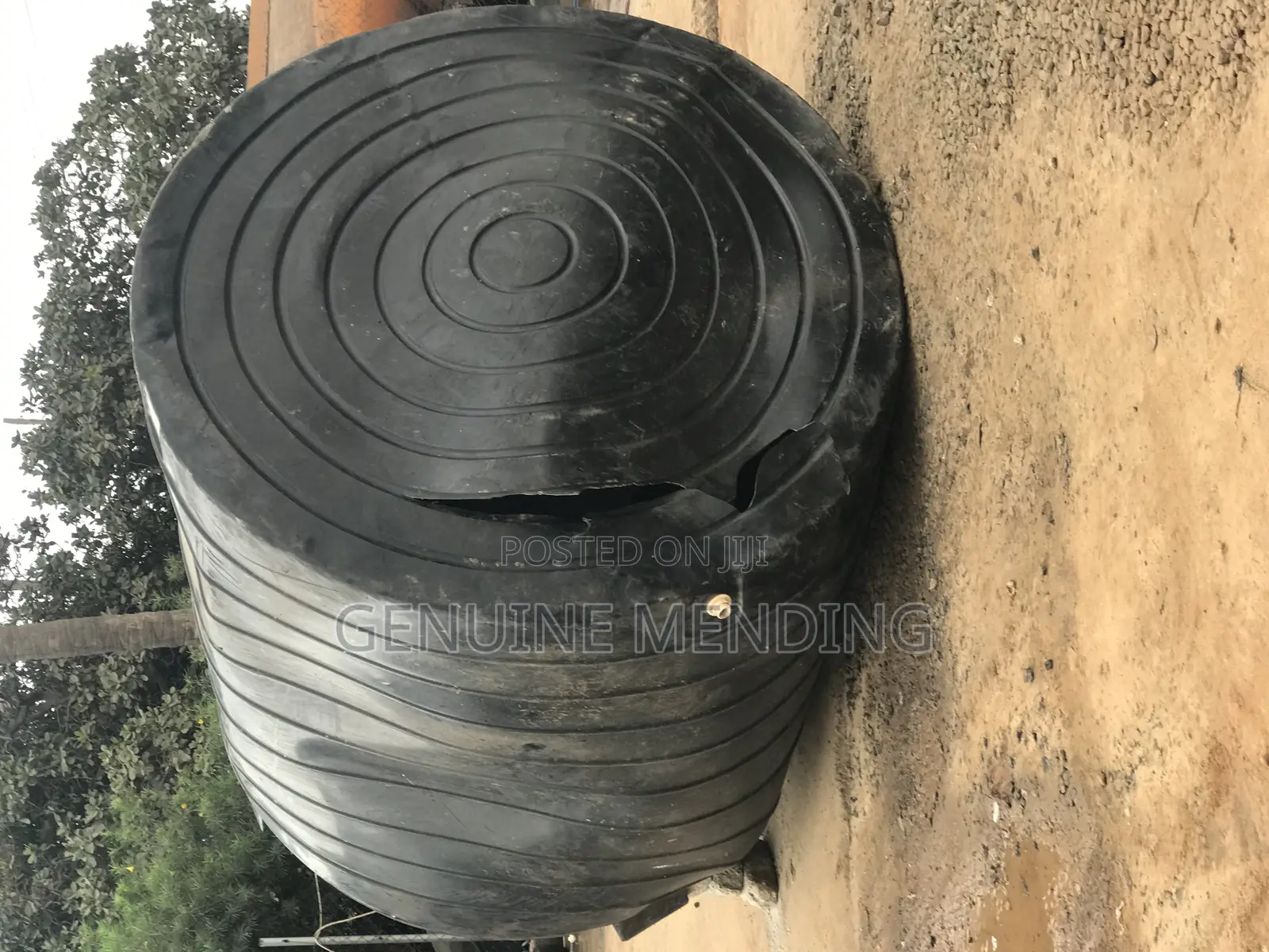 Folded Rambo 1000 Tank