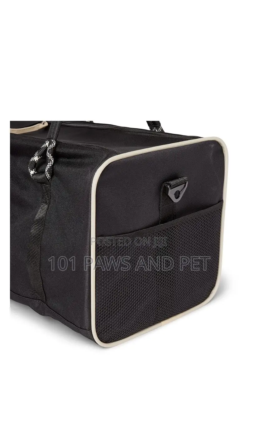 3 Peaks Pet Carrier